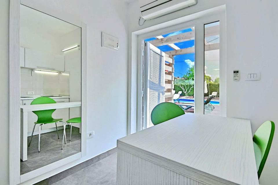Apartmani Elio Умаг Экстерьер фото